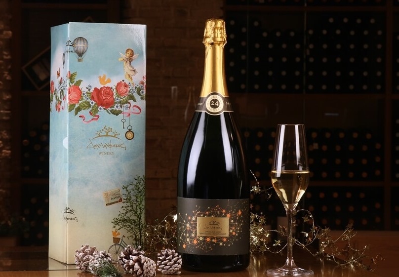 Douloufakis brut sparkling wine for New Year's Eve