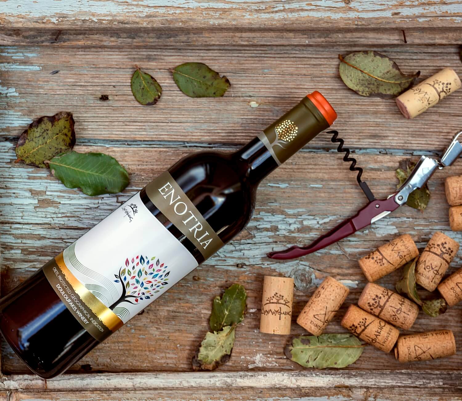 Вино из сортов винограда Сира Коцифали и Лиатико от Douloufakis